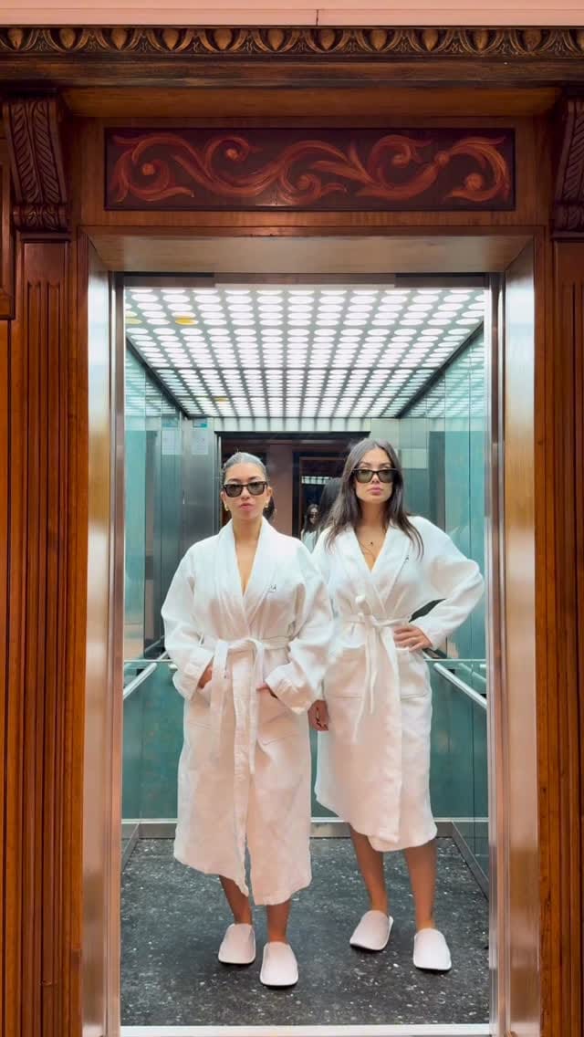Post 10 by ONISA COTÉ on Instagram (video)