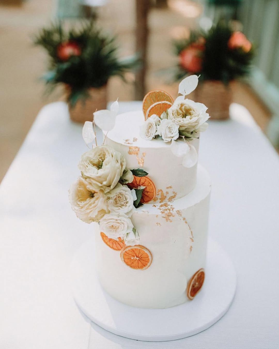 Post 9 by Aquarela Cakes on Instagram (image)