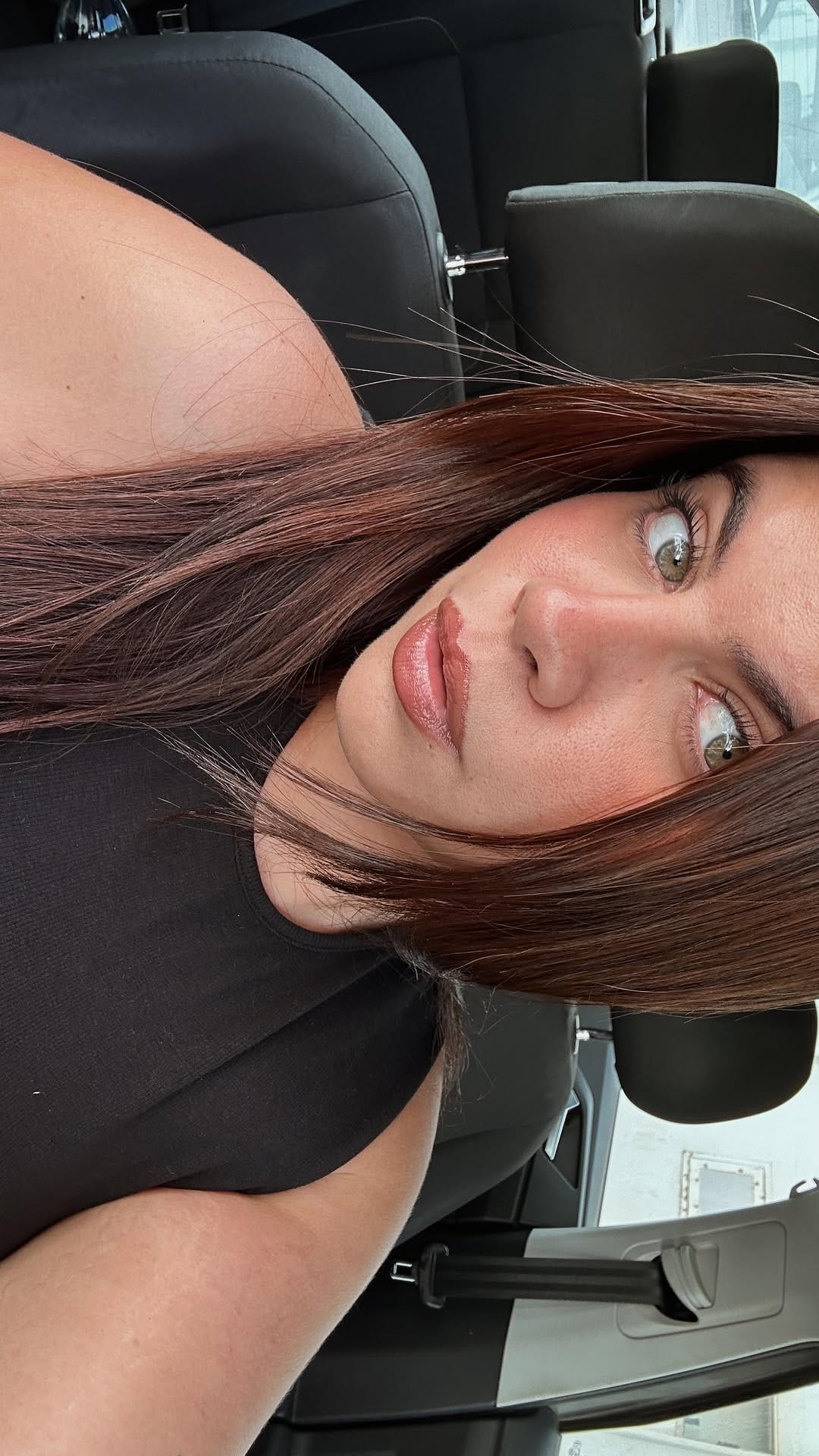 Post 6 by Ornella Forcellati on Instagram (video)