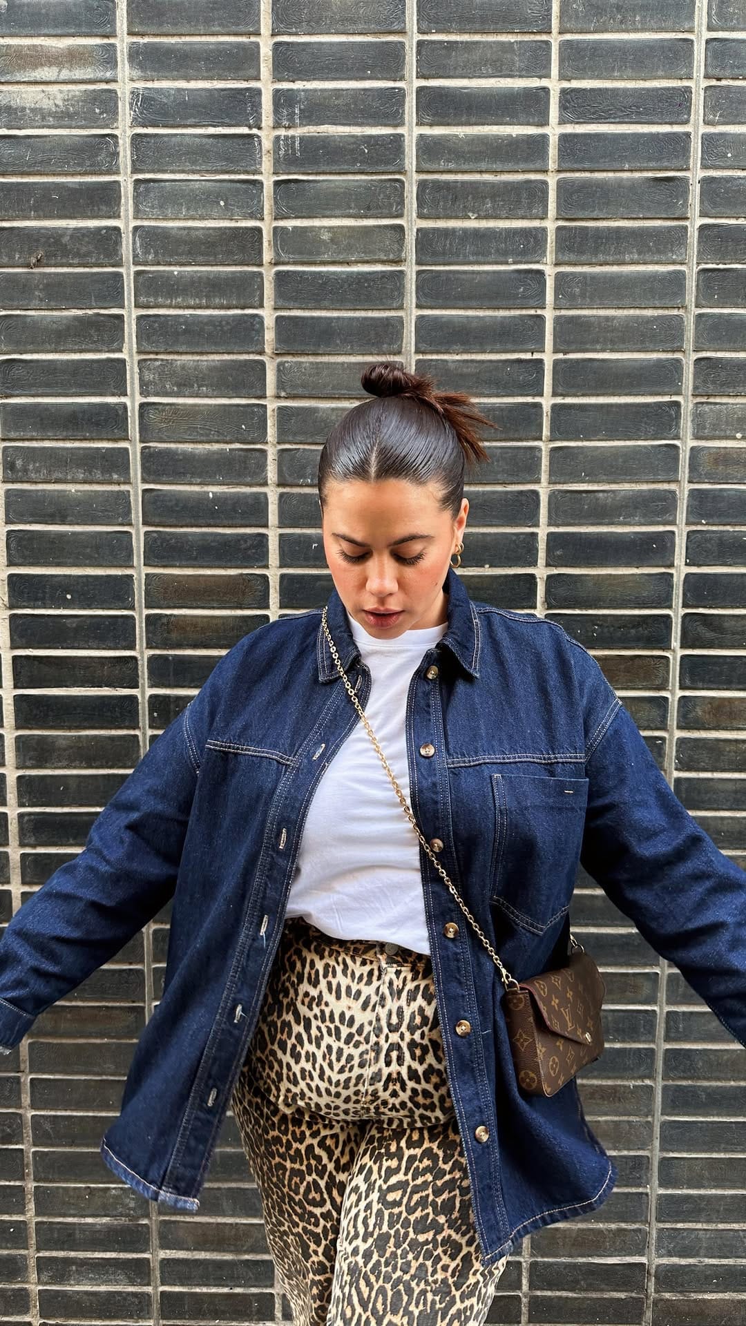 Post 8 by Ornella Forcellati on Instagram (video)
