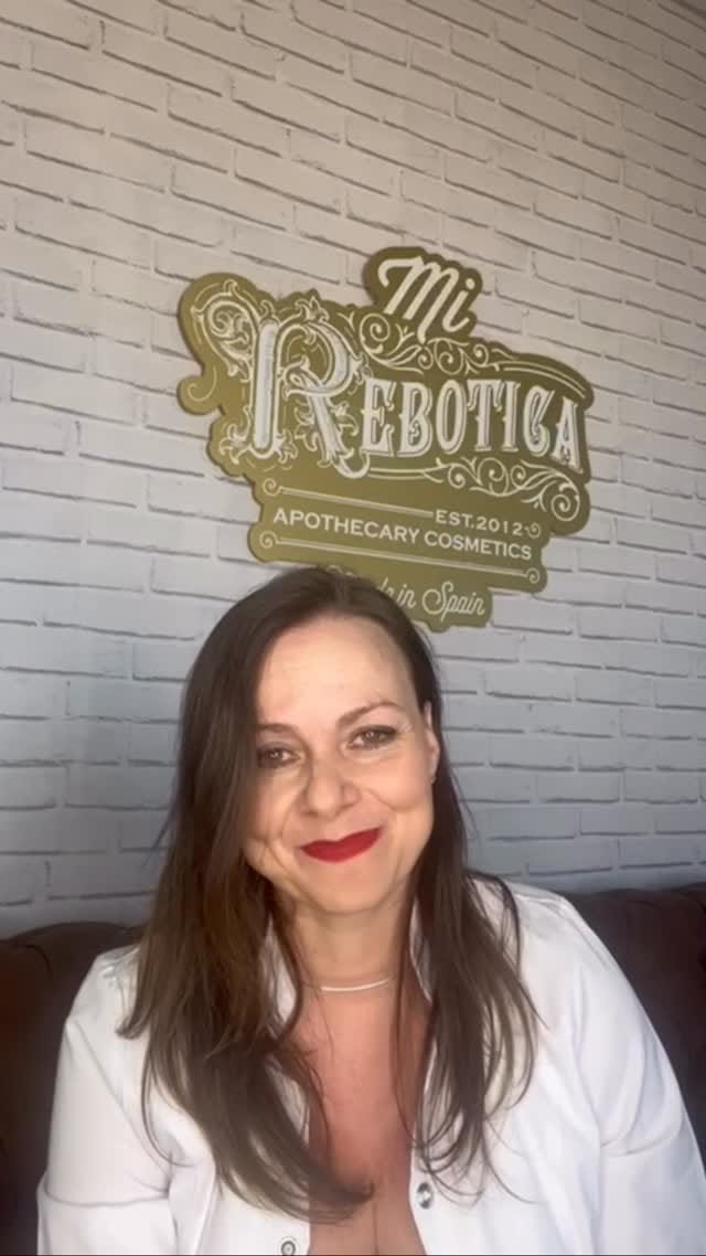 Post 8 by Mi Rebotica on Instagram (video)