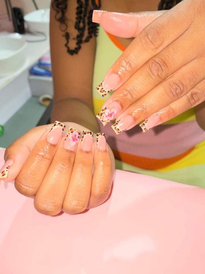 Post 10 by ThePedi PalacePlus on Instagram (carousel)