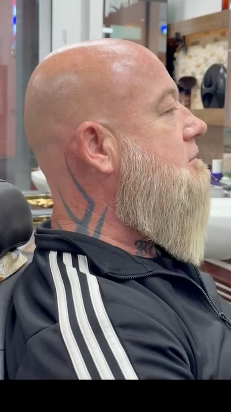 Post 8 by 🔵 Barbershop__kawa 🔵 on Instagram (video)