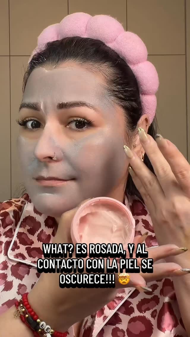 Post 3 by BEAUTY CONTENT CREATOR on Instagram (video)