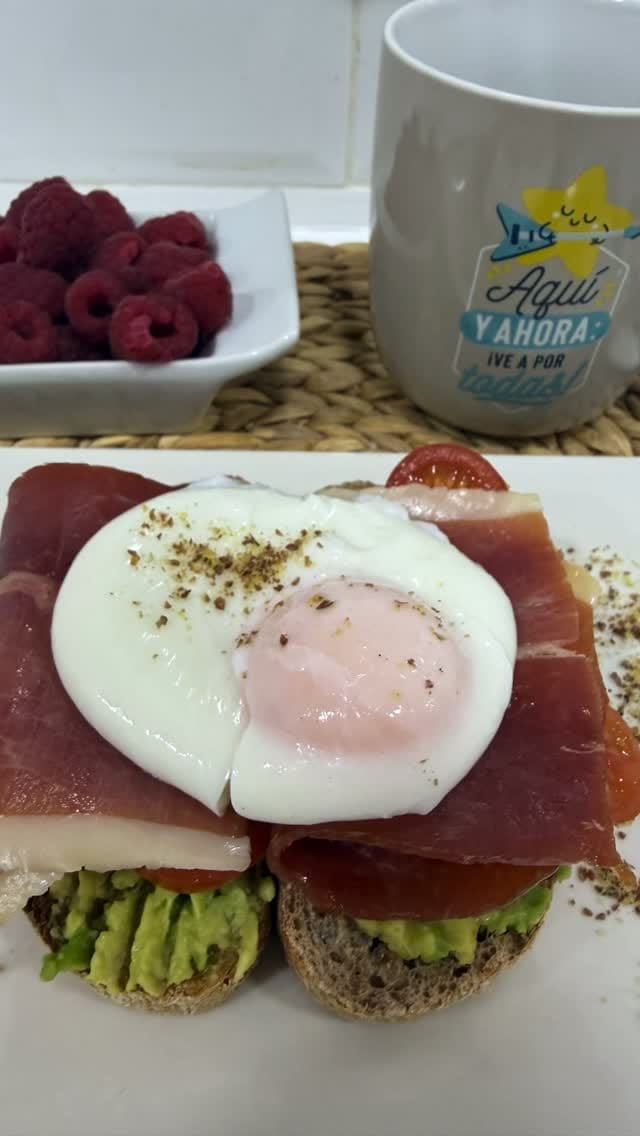 Post 1 by Celia Nutricionista-Dietista on Instagram (video)