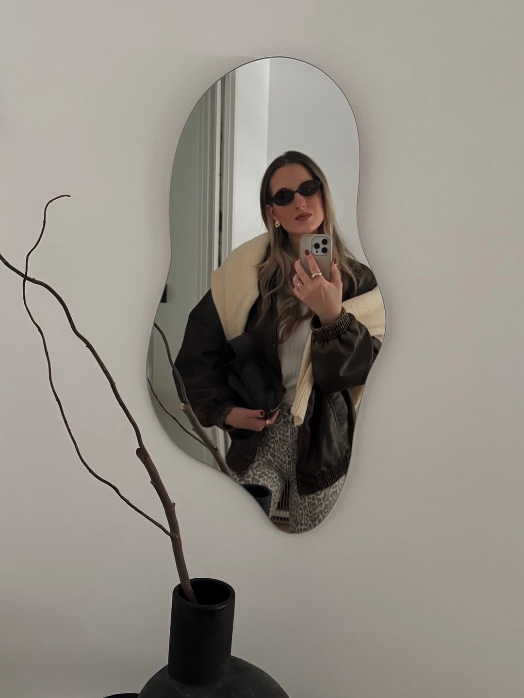 Post 2 by Mini/Süssmini on Instagram (carousel)