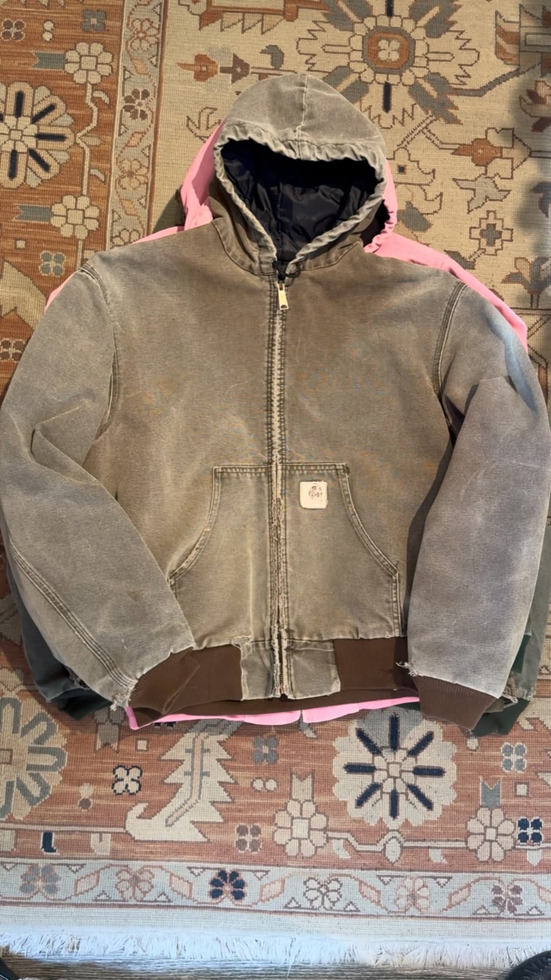 Post 7 by goodbyefolk | Vintage Boutique on Instagram (video)