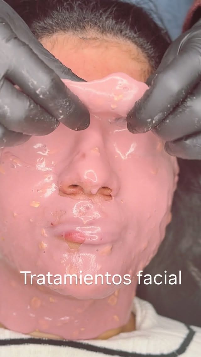 Post 4 by Cejas de Muñeca on Instagram (video)