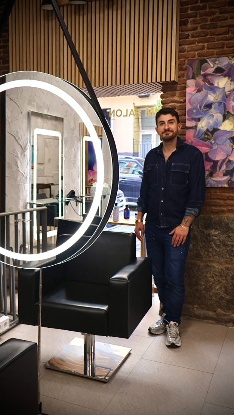 Post 10 by MADRID ✨RUBIOS✨BALAYAGE on Instagram (video)