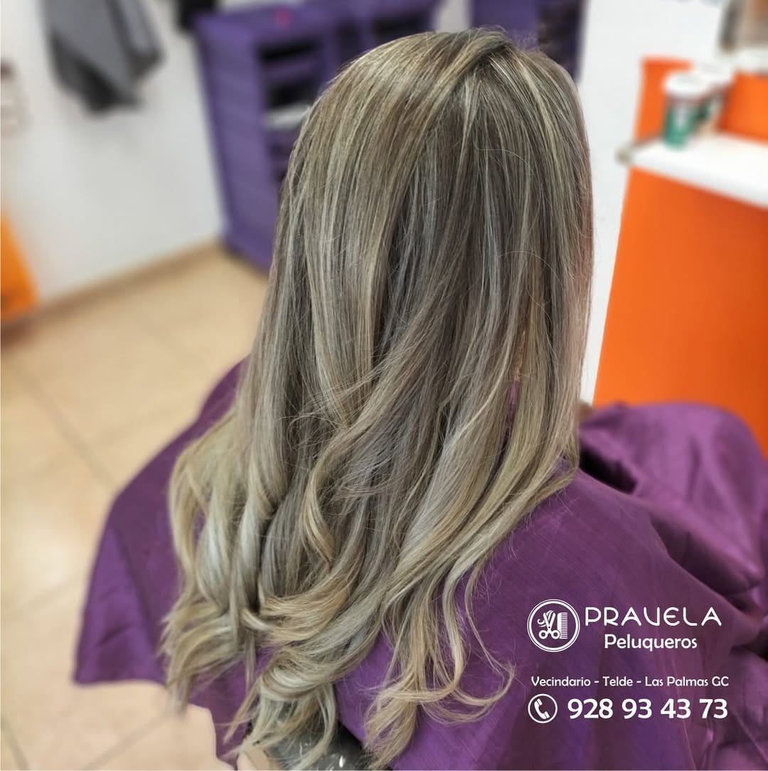 Post 2 by Pravela Peluqueros on Instagram (image)