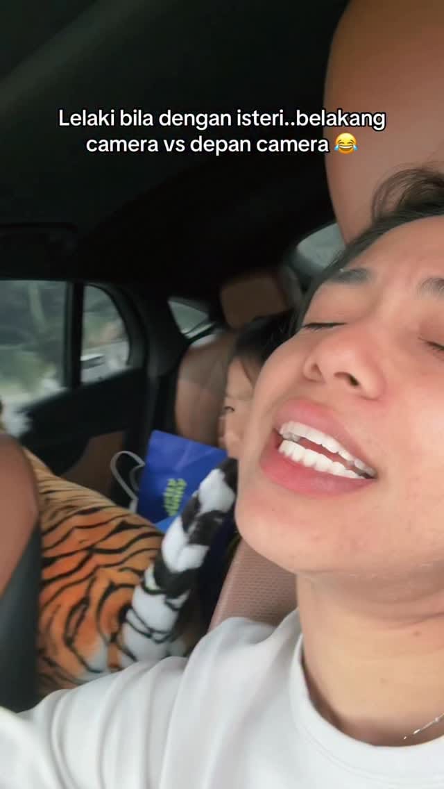 Post 4 by Bella Khann on Instagram (video)
