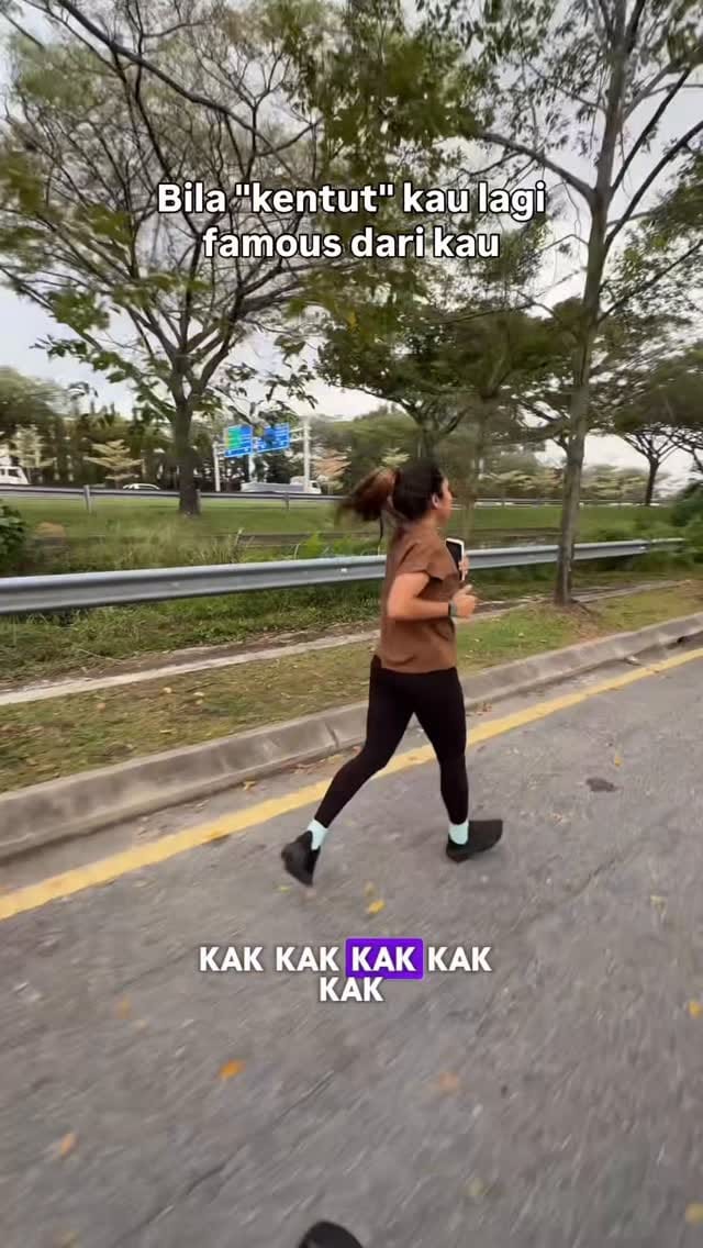 Post 2 by Bella Khann on Instagram (video)