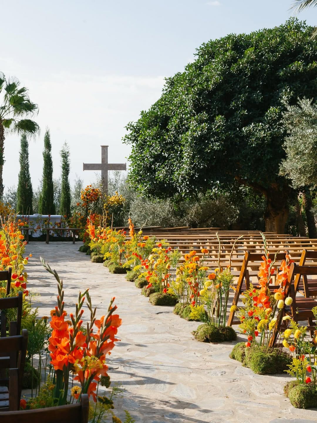 Post 8 by Petite Mafalda|Wedding Planner on Instagram (image)