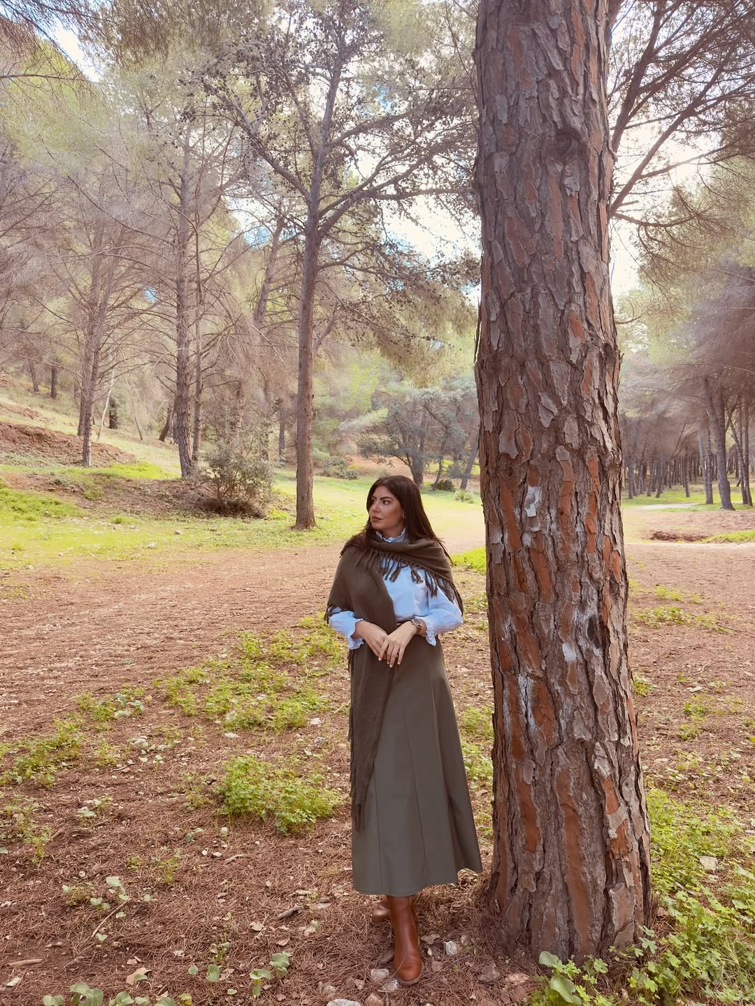 Post 9 by KUKI on Instagram (carousel)