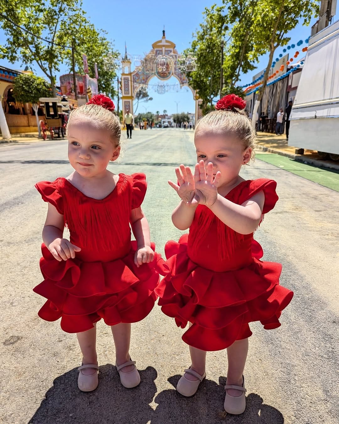 Post 9 by Lola y Elena  |  Susana    DiariodeCrohn on Instagram (carousel)