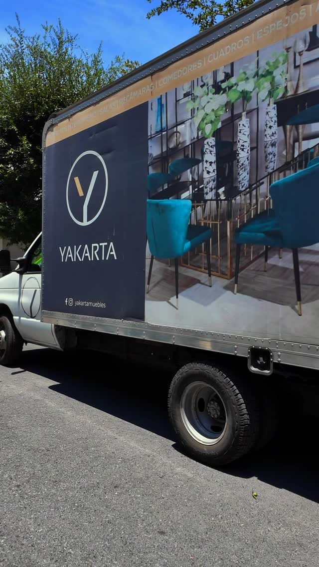 Post 10 by Yakarta | Mueblería on Instagram (video)