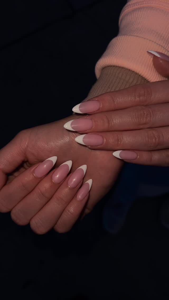 Post 6 by SFV/LA Nail Tech 818🤍 on Instagram (video)