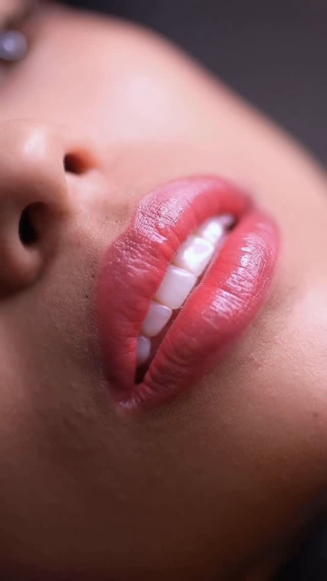 Post 2 by MARILYN JIMENEZ |ACADEMIA MICROPIGMENTACIÓN•LABIOS•CEJAS•CAPILAR on Instagram (video)
