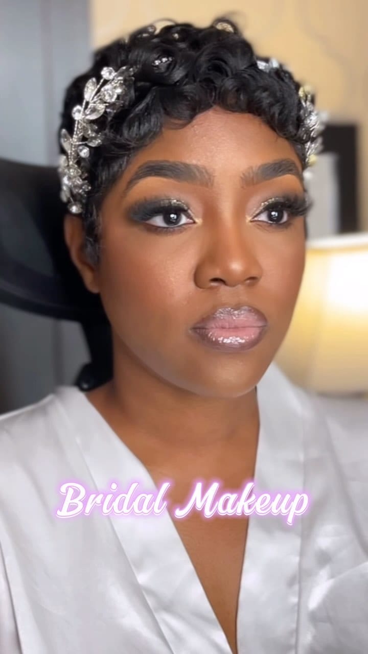 Post 7 by FLAWLESS TOUCH on Instagram (video)