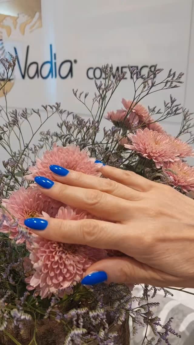 Post 3 by VadiaCosmetics Italia on Instagram (video)