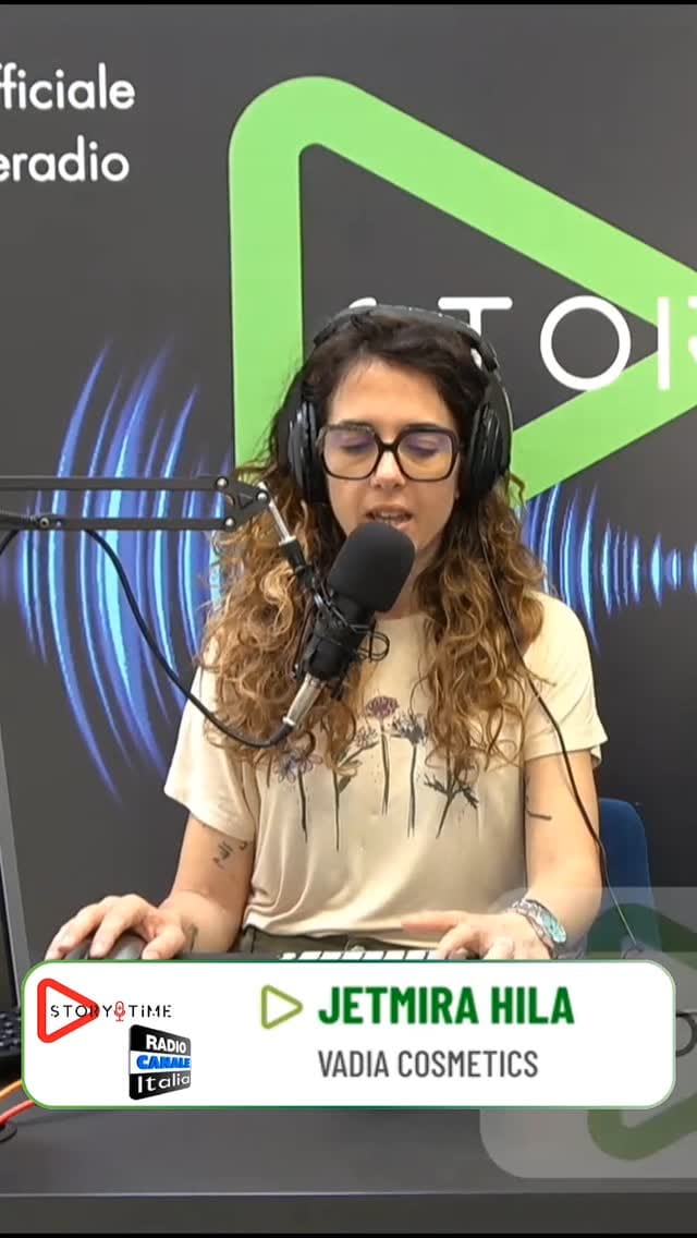 Post 1 by VadiaCosmetics Italia on Instagram (video)