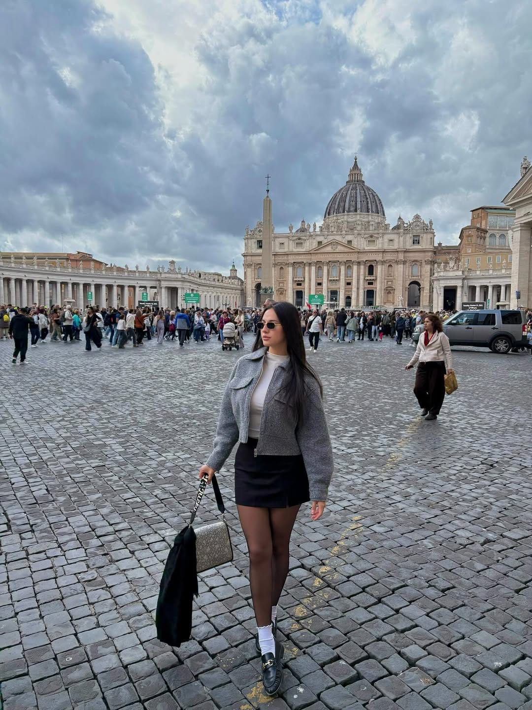 Post 6 by 𝑱𝑬𝑺𝑺𝑰𝑪𝑨 𝑪𝑨𝑴𝑨𝑹𝑮𝑶 ♛. on Instagram (carousel)