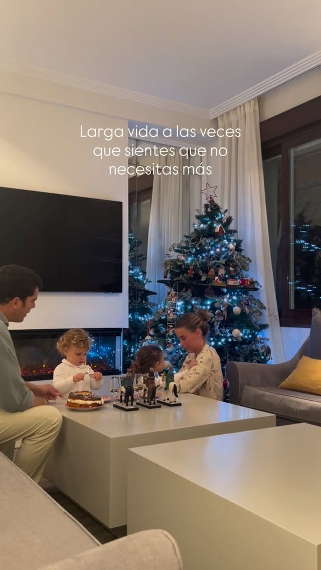 Post 8 by Mer on Instagram (video)