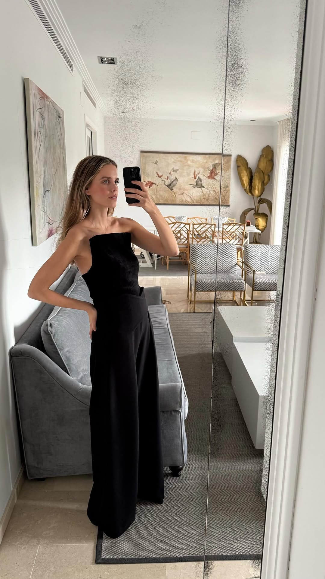Post 4 by Mer on Instagram (video)