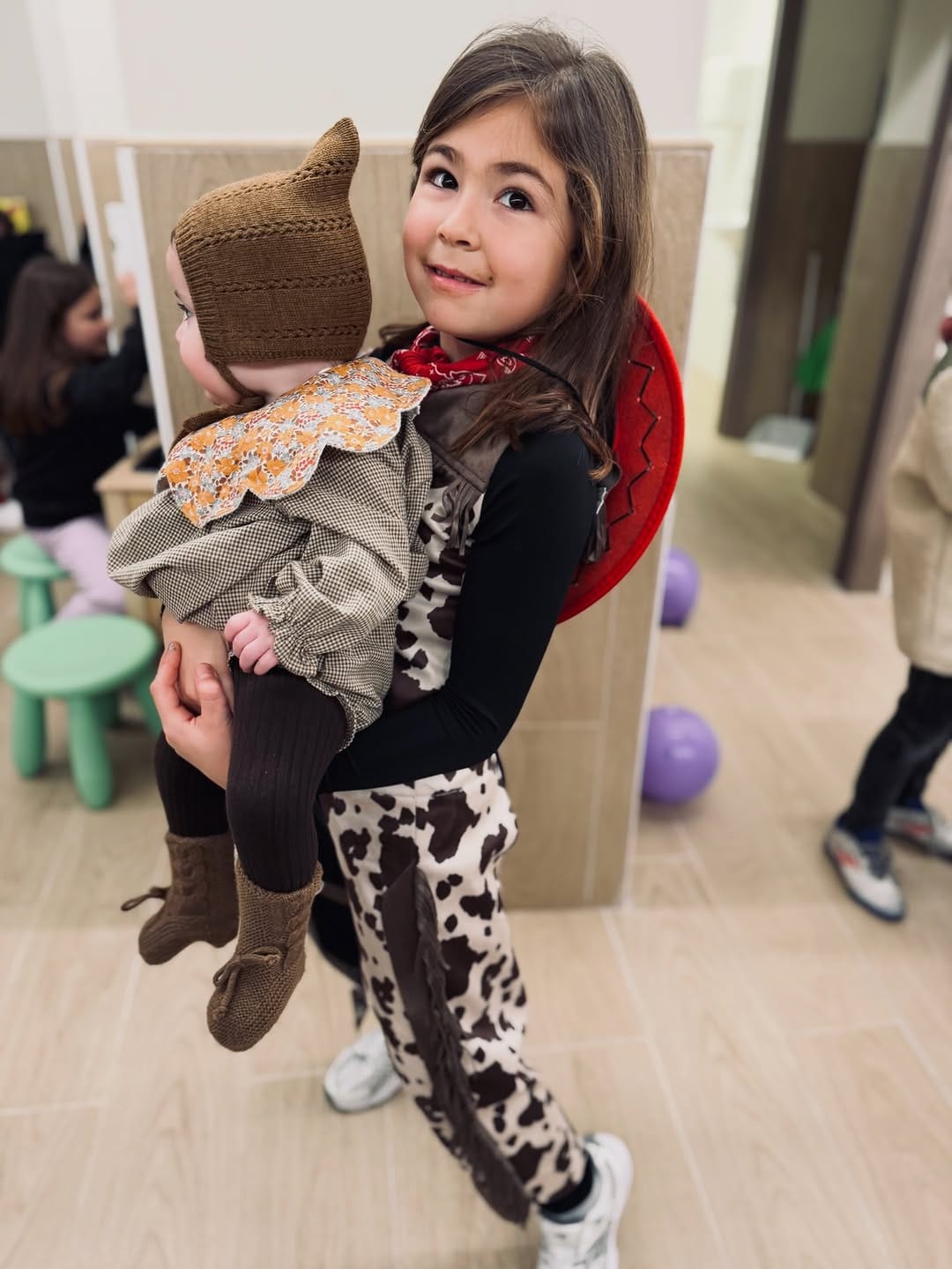 Post 2 by PAULA on Instagram (carousel)