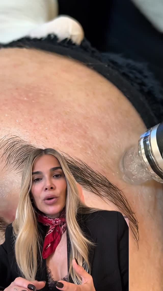 Post 6 by The Beautery on Instagram (video)
