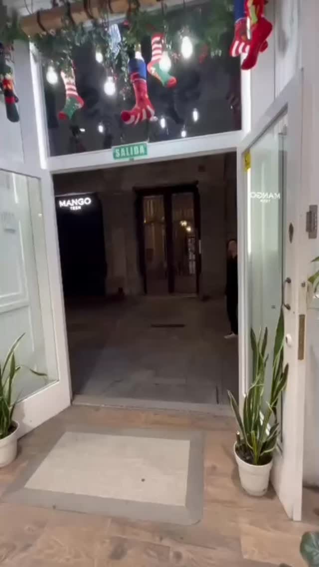 Post 6 by Socks Market on Instagram (video)