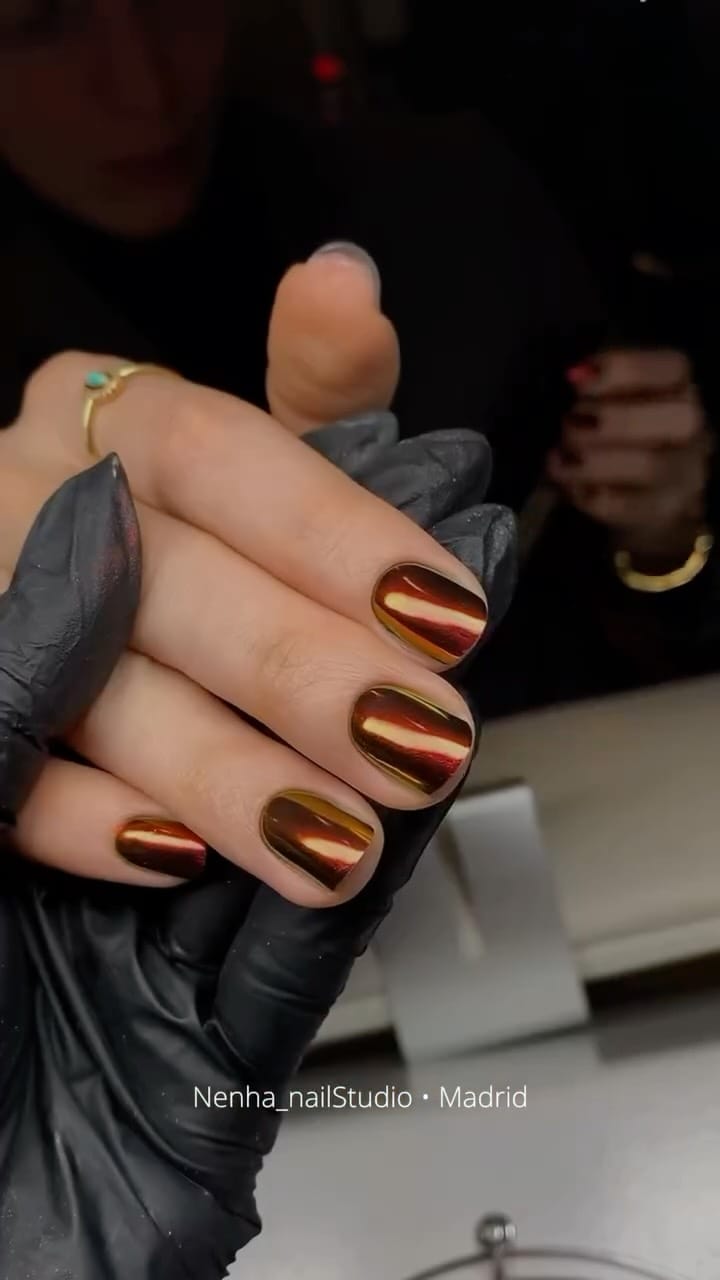 Post 6 by NENHA MADRID | MANICURA RUSA | GEL NAILS | PEDICURA on Instagram (video)