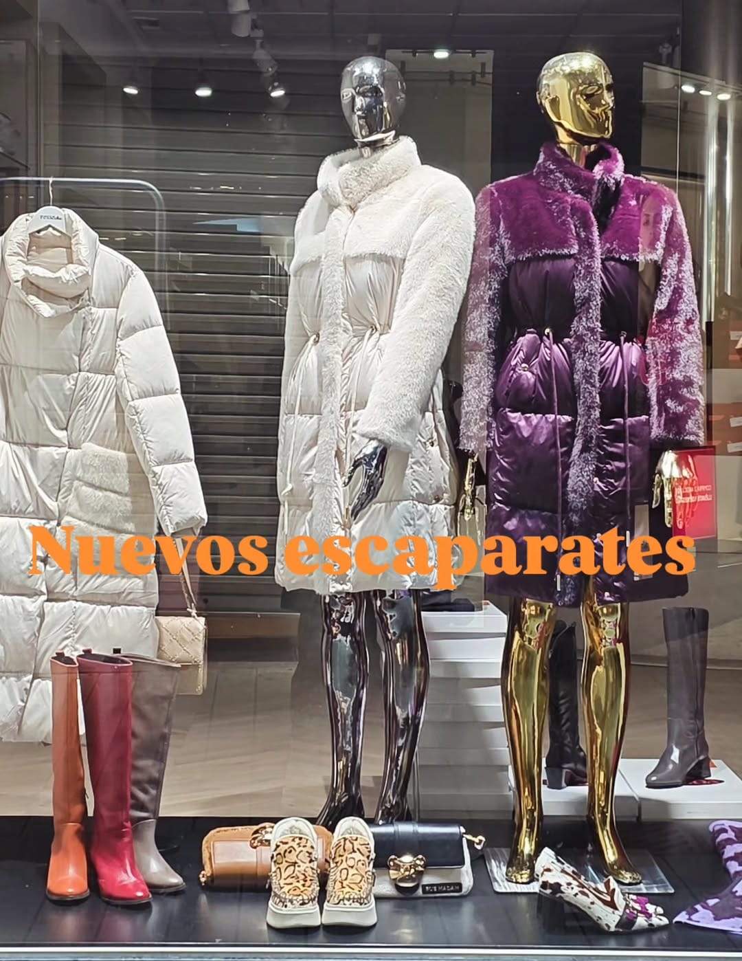 Post 7 by VOSSO MODA on Instagram (carousel)