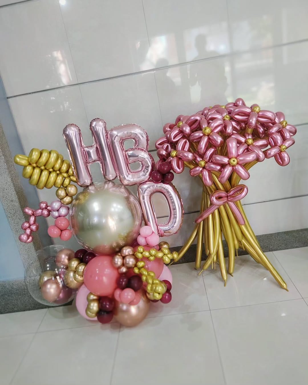 Post 7 by Globos Art Valencia on Instagram (carousel)