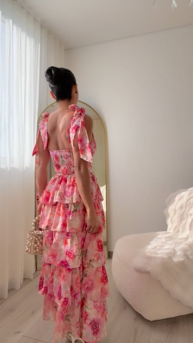 Post 2 by LOLA ®️ Ropa para mujeres on Instagram (video)