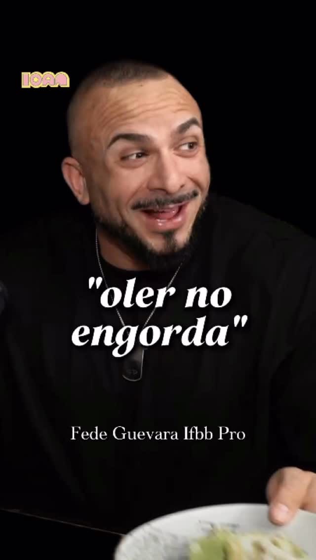 Post 1 by Pastelería IOAN on Instagram (video)