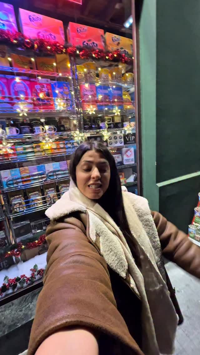 Post 8 by ＭＡＲＴＡ ＤＥ ＬＯＬＡ on Instagram (video)