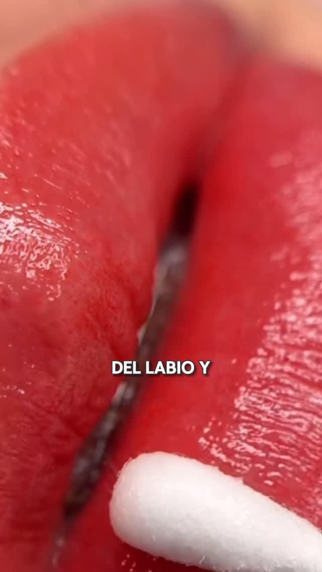 Post 4 by Clariss Centro Médico Estético on Instagram (video)
