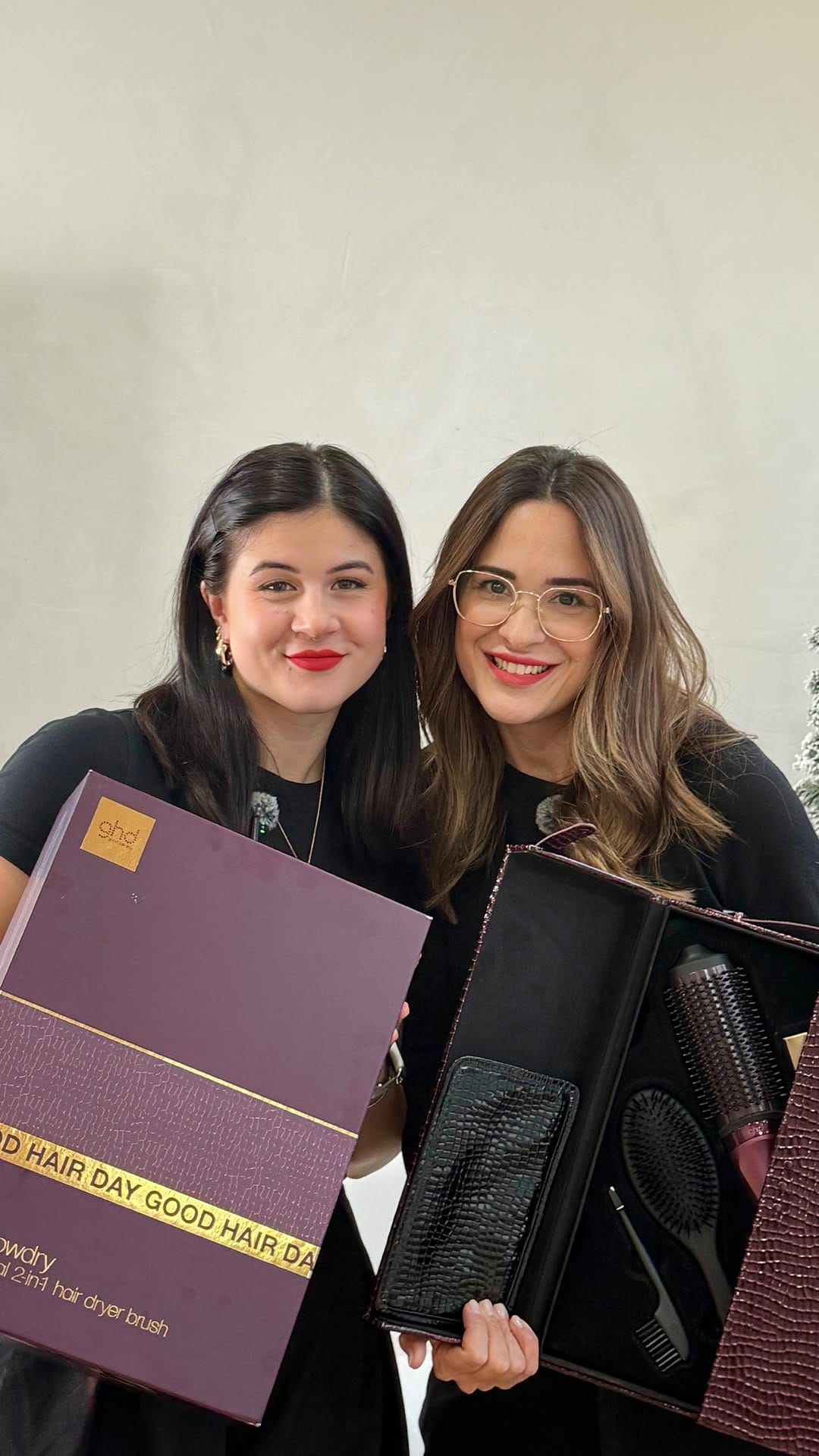 Post 2 by SARA PARRAS on Instagram (video)