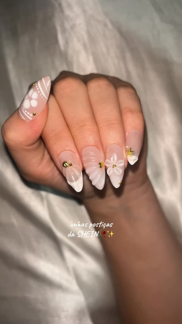 Post 6 by Karen Elissandra on Instagram (video)