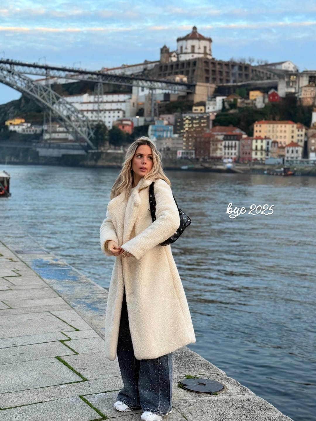 Post 4 by 𝗥𝗢𝗦𝗔𝗡𝗔 𝗠𝗘𝗟𝗢 on Instagram (carousel)