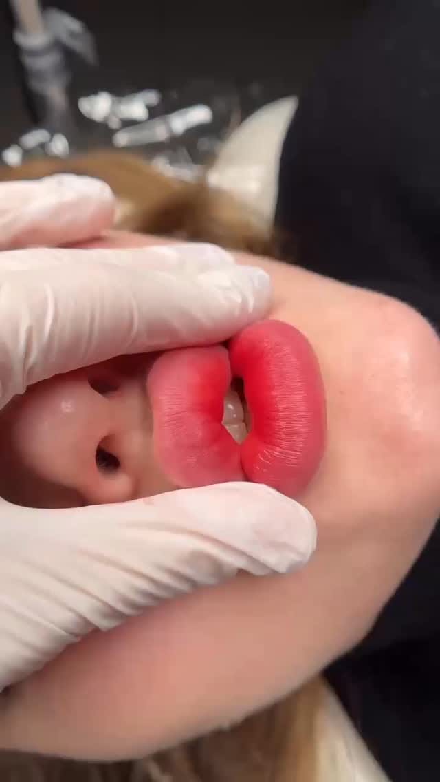 Post 9 by micropigmentación armenia on Instagram (video)