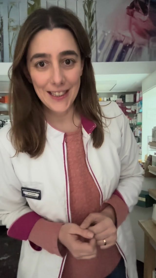 Post 1 by Farmacia Amaya Blanco Arce on Instagram (video)