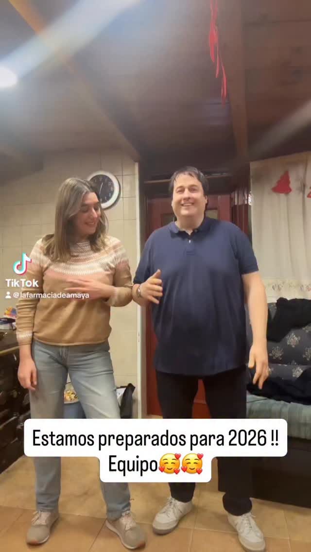 Post 6 by Farmacia Amaya Blanco Arce on Instagram (video)