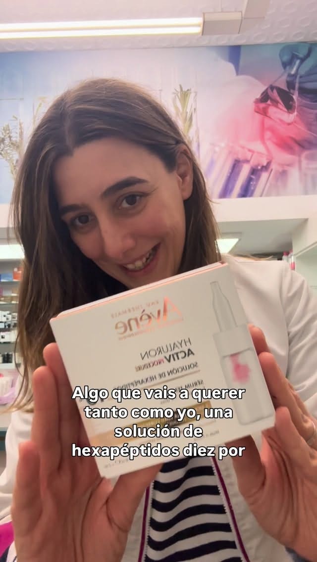 Post 8 by Farmacia Amaya Blanco Arce on Instagram (video)