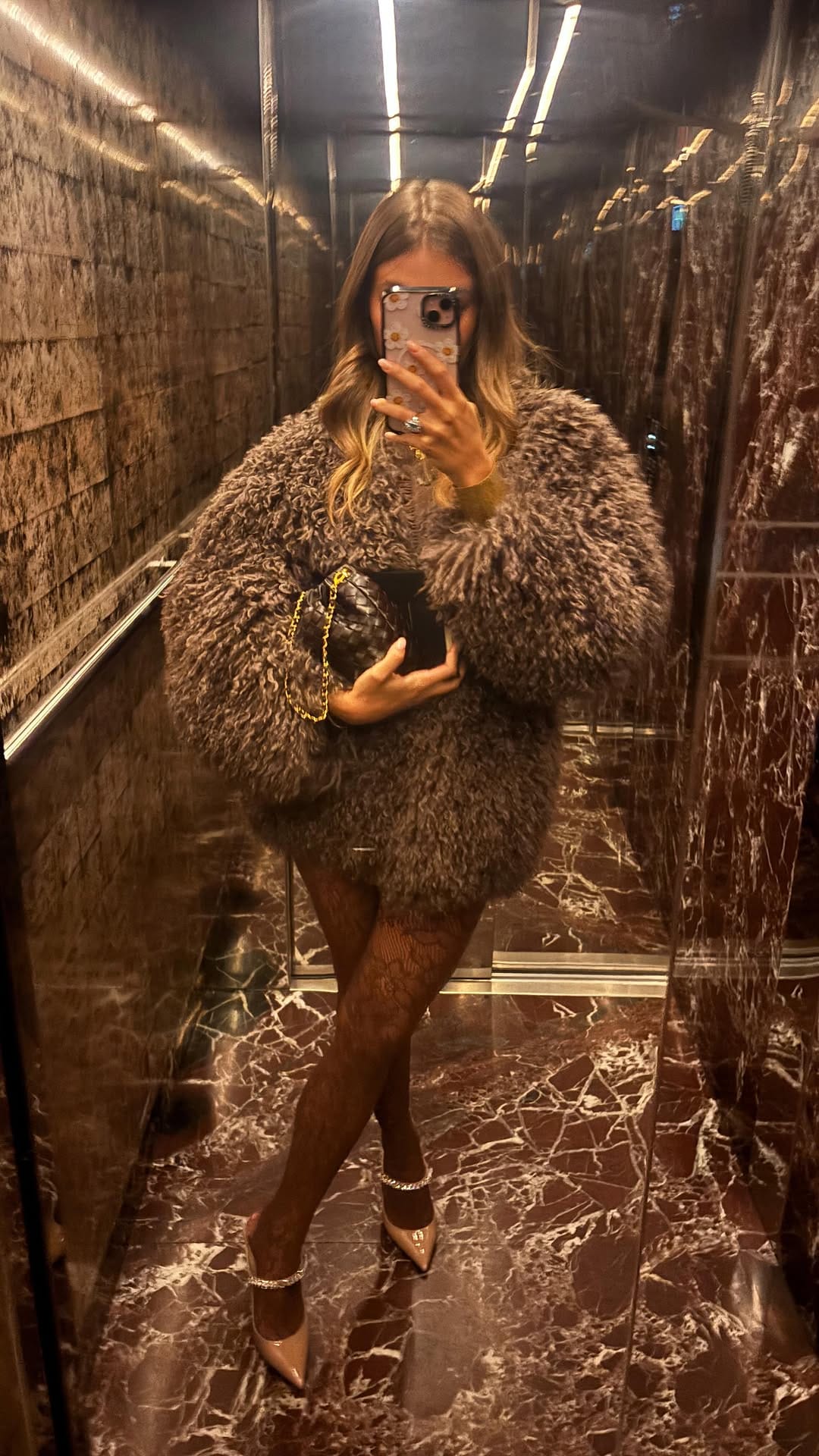 Post 6 by Chiara Angelucci on Instagram (video)