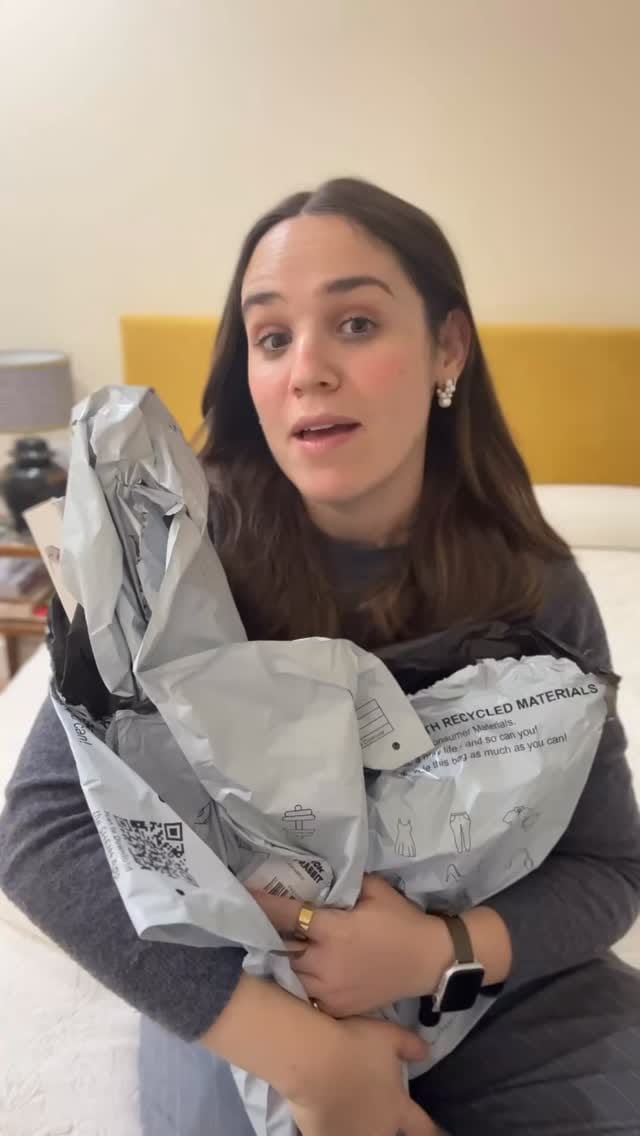Post 8 by ✨ Elena Vidal | Looks & Lifestyle Madrid on Instagram (video)