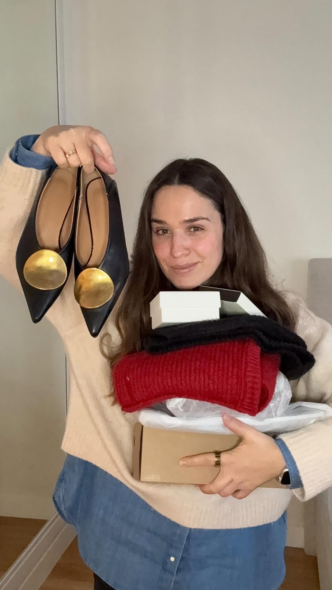 Post 3 by ✨ Elena Vidal | Looks & Lifestyle Madrid on Instagram (video)