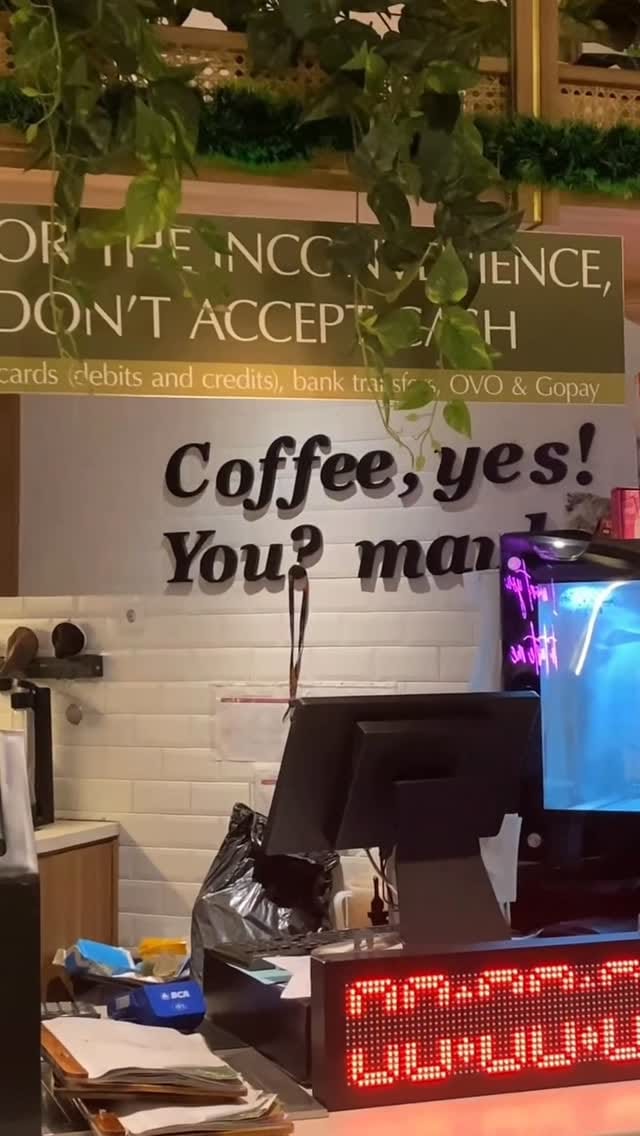 Post 5 by @candelaa.dn on Instagram (video)
