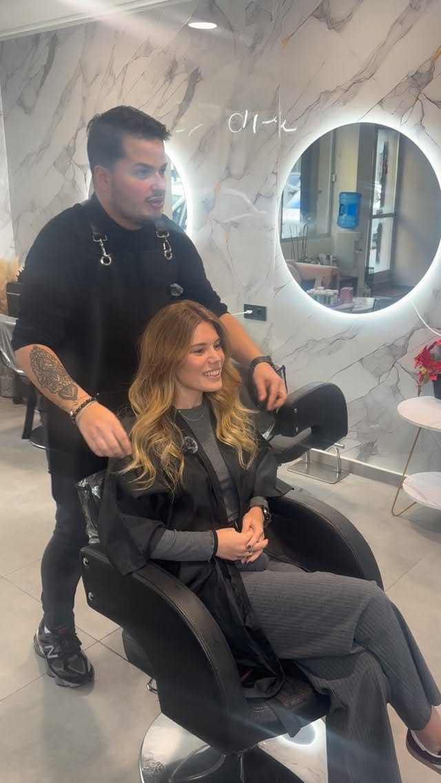 Post 6 by Fran Almagro Hair Studio on Instagram (video)